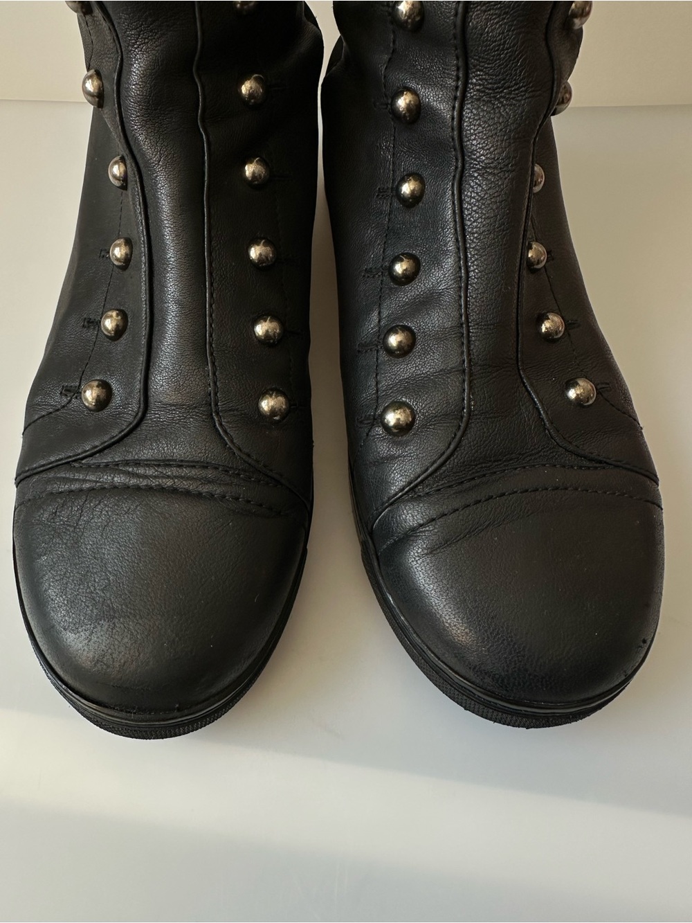 AUTHENTIC STUART WEITZMAN Studded Mid-Calf Black Leather Pull Boots - Picture 9 of 15